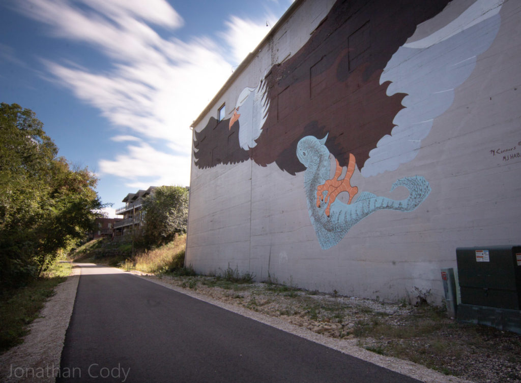 building mural depicting an eagle along Great Sauk Trail in Wisconsin